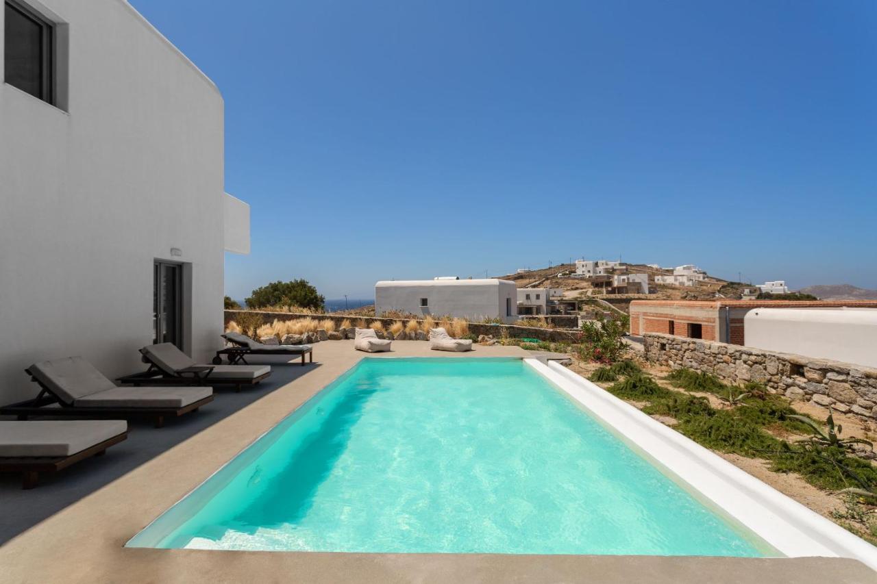 Nikoi Villas Mykonos Town ภายนอก รูปภาพ