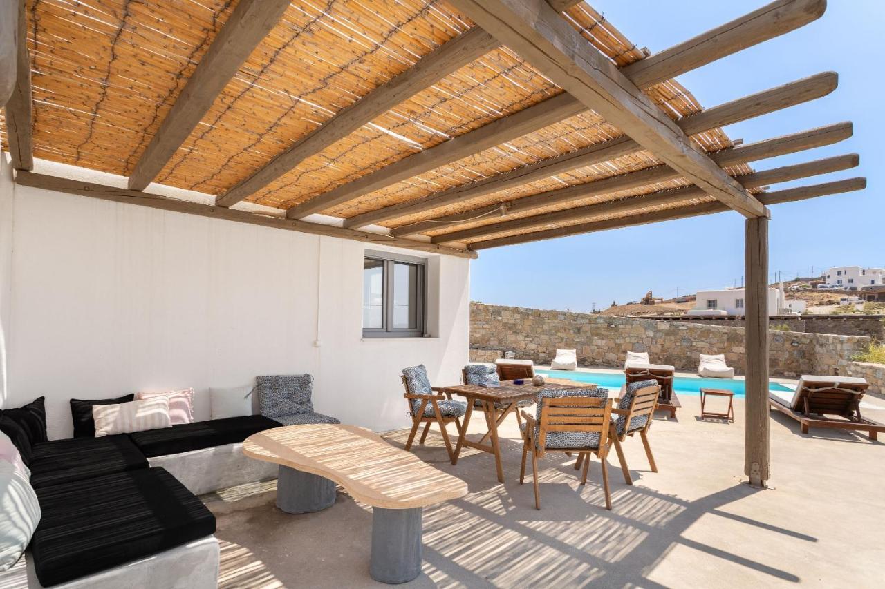 Nikoi Villas Mykonos Town ภายนอก รูปภาพ